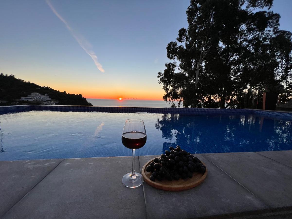 Villa Deluxe Kvariati Exteriér fotografie